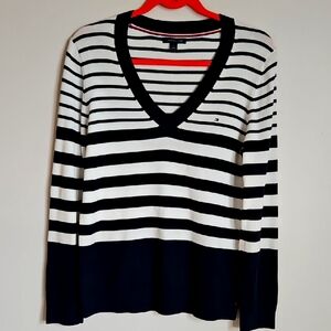 Tommy Hilfiger Women's M Knit Sweater Navy White Striped Preppy Nautical Coastal